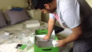 Xbox One Kinectless Unboxing!