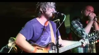 The Regal Beagle Band- Don't let it stray (Live In Toronto)
