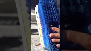 Don&rsquo;t Scratch Your Boat // Shurhold Blue X Soft Boat Brush #boatdetailing