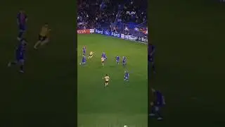 This Dani Alves no look pass 👌