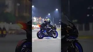 Yamaha R15 V3 blue light city
