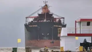 Ship Beaching 