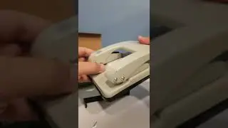 ROCO Puncher, P-555 Unboxing