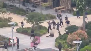 Off-duty police officers stop knife attack in London
