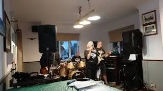 Phoenix Rising - live: Teenage Kicks 