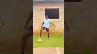 Single and marseille turn 🥶 #foryou #soccer #skills  #new #footballskills