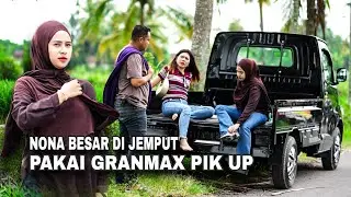 NONA BESAR TAK SADAR DIRINYA MULAI JATUH CINTA PADA PRIA KAMPUNG YANG TAK LAIN PEKERJA AYAHNYA