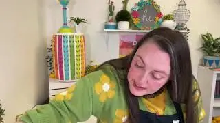 DIY Spring Porch Decor Flower Pots l DecoArt