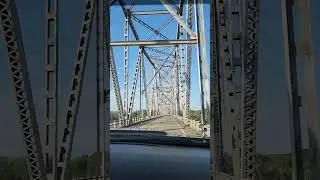Entering Illinois from Kentucky   #America #Illinois Il #ohioriver #bridge #Kentucky #shorts