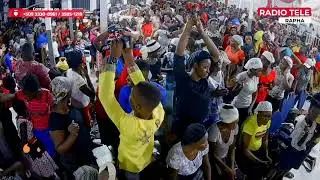 Moment de liberation avec Evangeliste Boisrond dans le Ministere Rapha des Gonaives.