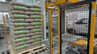 schl&uuml;sselfertige Abf&uuml;llung von Holzpellets bei Wicklein Wood & Energy f&uuml;r 1100 S&auml;cke pro Stunde