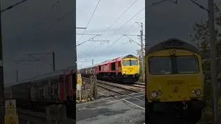 Railway200 Inspiration Train 66719 Passing Killingworth Level Crossing #shorts #railway200