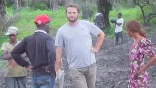 U.S. worker opens up about Ebola scare