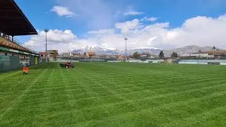 Il manto erboso nello stadio