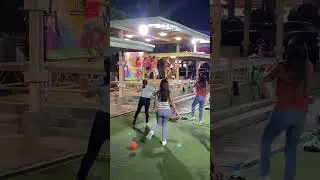 🇵🇭 OMG!!!!! I can&rsquo;t believe this is the Philippines!!!!  #zumba  #philippines #cebu #funnyshorts