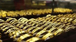 Gold prices climb to near two-month high as geopolitical tensions rise
