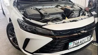 Chevrolet Monza поменял эмблемы на черные