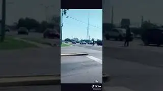 kid steals school bus and is chased by tones of cops