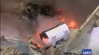 Fire erupts in Karachi plastic factory