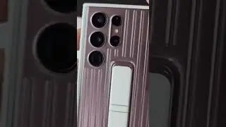 S22 Ultra Protective standing cover in White