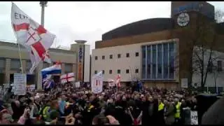 ENGLISH DEFENCE LEAGUE MARCH IN LUTON FEB 5TH 2011 PART 12
