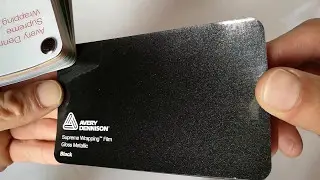 Avery Dennison&rsquo;s Black Supreme Wrapping&trade; (Gloss metallic)
