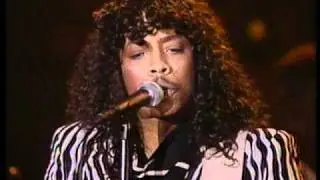 U Bring The Freak Out (Live) - Rick James (Original version)