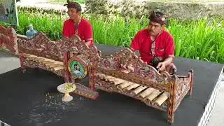 Endonesian traditional music from Bali