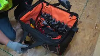 Tool Bag, Tradesman Pro&trade; Wide-Open Tool Bag, 42 Pockets, 16-Inch (55469)