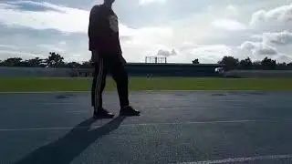 Lari 1 putaran dalam waktu 1 menit