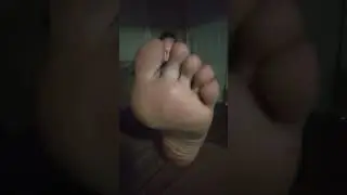 wifey arched foot