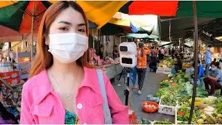 Cambodian food tour 2022, Most Popular street food at Boeng Trabek Market Phnom Penh