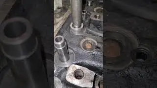 pressing valve guides #comment #subscribe #automotive #mechanic #shorts #short #perkins #diesel
