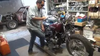 1941 74ci Knucklehead #122 Bobber chopper заводится, запускает новый мотоцикл, собранный Tatro Machine