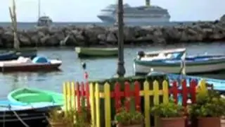 Costa Concordia e l' inchino a Procida il 30 agosto 2010