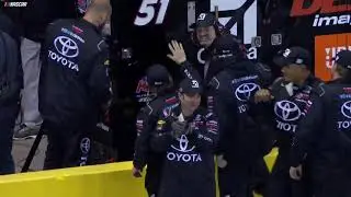 Kyle Busch holds off Sauter for 50th Truck Series win
