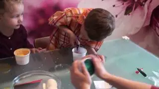 Nikita Kids TV Красим яйца в рисе к Пасхе