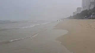 Da Nang Beach Weather Update 3nd Dec 2025 - Moderate to Heavy Rain (Vietnam Walking Tour 4K)