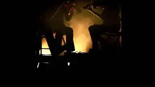 Fieldhead - An arrow (live)
