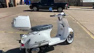 UNDER $2000 MSRP 2022 ROMEO 200 SCOOTER || RETRO STYLE VESPA LOOKS || REVIEW AND WALKAROUND