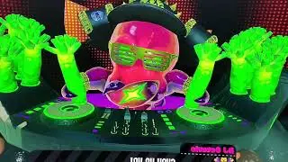 Playing SPLATOON 2