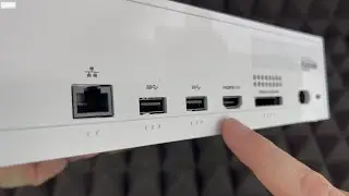 What ports does the Xbox Series S have?