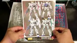 Gundam Unicorn RX-0 Master Grade Titanium Finish Unboxing in 4K