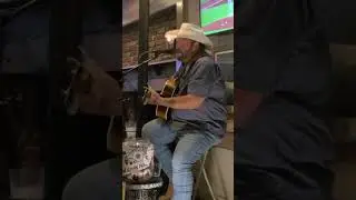 Cliff Cody, Fred's Tavern, Stone Harbor, NJ.  06/28/25. ItM & F.
