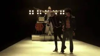 CLIP La Banda del fin del mundo HD