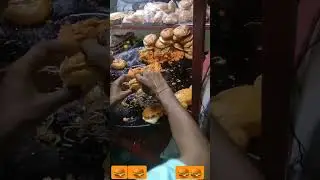 #shorts #burger #aalutikki wala burger ll 5rs 😊only 🔥ll