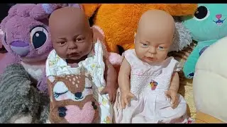 Uh-Oh! 💩😲 Dollies Did POO in Their Nappies! Time for a Nappy Change | 👶🧷 Stinky Alert! 💩