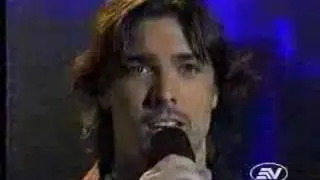 Miguel Nández y Beth - Por Debajo de la Mesa