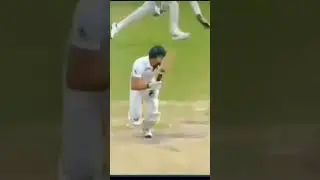 #shorts #viral #trending kohli with gloves & dhoni with ball 🇮🇳🇮🇳