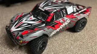*HOW TO* Installing an upgraded servo on my Traxxas Slash 4x4!